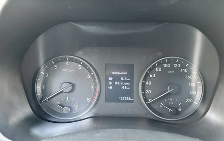 Hyundai Solaris II рестайлинг, 2019 год, 1 350 000 рублей, 14 фотография