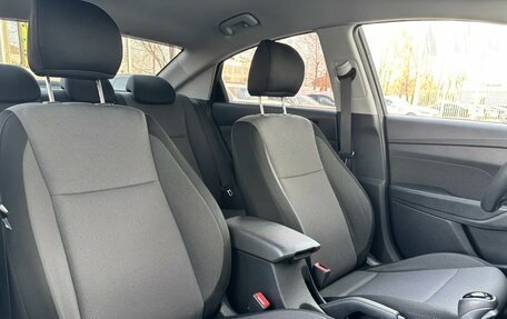 Hyundai Solaris II рестайлинг, 2019 год, 1 350 000 рублей, 12 фотография