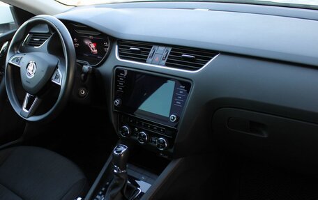 Skoda Octavia, 2019 год, 1 899 000 рублей, 19 фотография