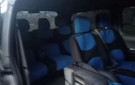 Hyundai H-1 II рестайлинг, 2005 год, 450 000 рублей, 7 фотография