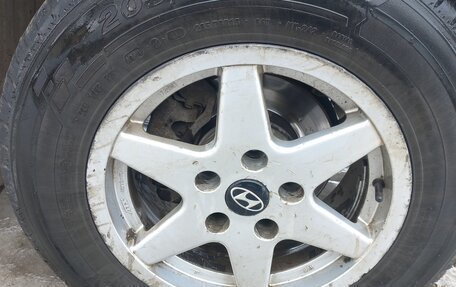 Hyundai H-1 II рестайлинг, 2005 год, 450 000 рублей, 11 фотография