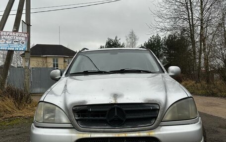 Mercedes-Benz M-Класс, 2000 год, 790 000 рублей, 1 фотография