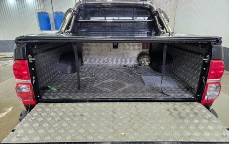 Toyota Hilux VII, 2012 год, 2 600 000 рублей, 14 фотография