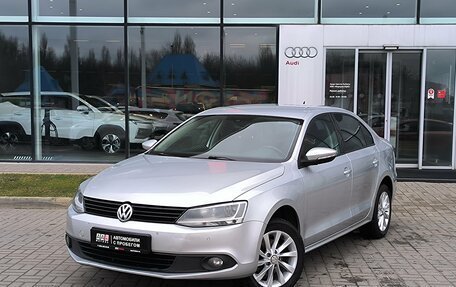 Volkswagen Jetta VI, 2012 год, 870 000 рублей, 1 фотография