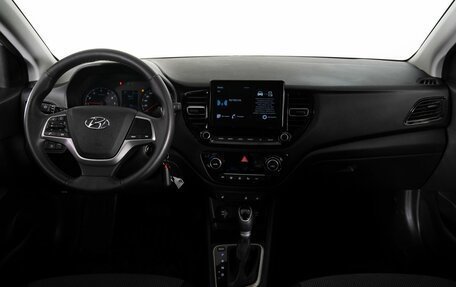 Hyundai Solaris II рестайлинг, 2021 год, 1 645 000 рублей, 7 фотография