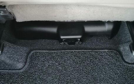 Toyota Belta, 2006 год, 755 000 рублей, 24 фотография