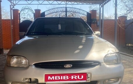 Ford Escort V, 1996 год, 220 000 рублей, 2 фотография