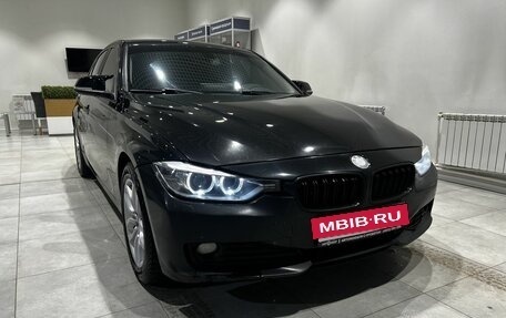 BMW 3 серия, 2013 год, 1 400 000 рублей, 3 фотография
