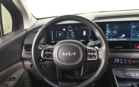 KIA Carnival, 2023 год, 13 фотография