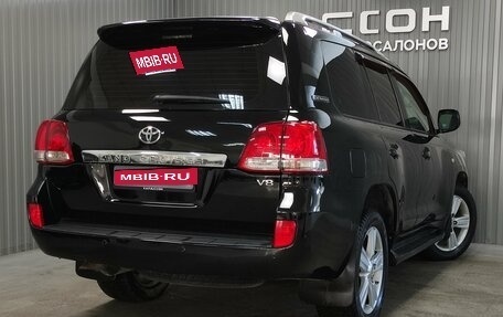 Toyota Land Cruiser 200, 2011 год, 2 980 000 рублей, 2 фотография