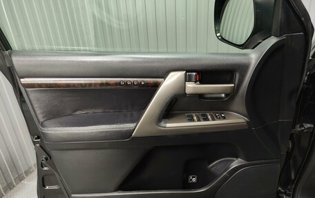 Toyota Land Cruiser 200, 2011 год, 2 980 000 рублей, 14 фотография