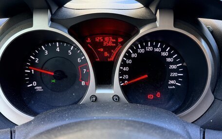 Nissan Juke II, 2014 год, 900 000 рублей, 6 фотография