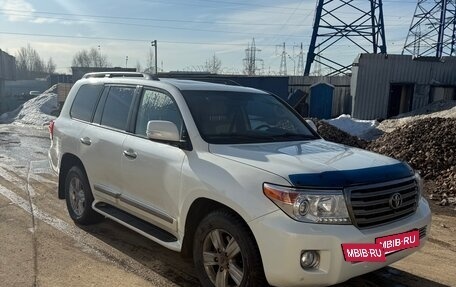 Toyota Land Cruiser 200, 2013 год, 3 100 000 рублей, 10 фотография