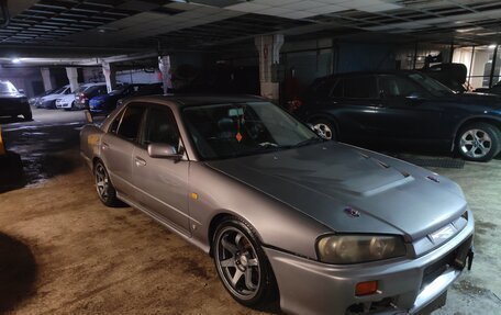 Nissan Skyline, 1999 год, 1 700 000 рублей, 3 фотография