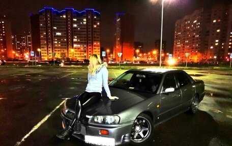 Nissan Skyline, 1999 год, 1 700 000 рублей, 10 фотография
