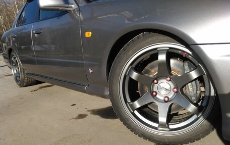 Nissan Skyline, 1999 год, 1 700 000 рублей, 15 фотография