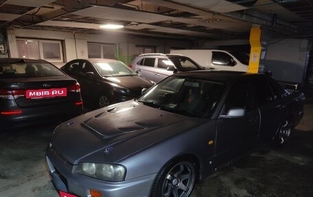 Nissan Skyline, 1999 год, 1 700 000 рублей, 4 фотография