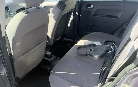 Ford Fusion I, 2006 год, 280 000 рублей, 10 фотография