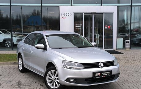 Volkswagen Jetta VI, 2012 год, 870 000 рублей, 5 фотография