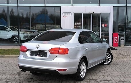 Volkswagen Jetta VI, 2012 год, 870 000 рублей, 2 фотография
