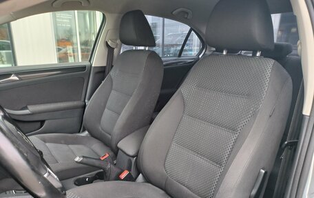 Volkswagen Jetta VI, 2012 год, 870 000 рублей, 24 фотография