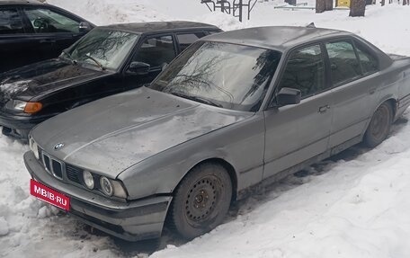 BMW 5 серия, 1992 год, 250 000 рублей, 15 фотография
