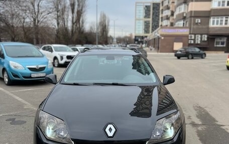 Renault Laguna III рестайлинг, 2008 год, 740 000 рублей, 3 фотография