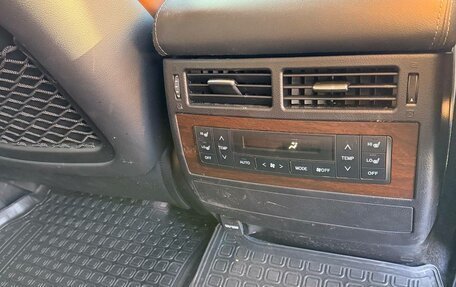 Toyota Land Cruiser 200, 2020 год, 9 450 000 рублей, 7 фотография