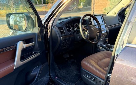 Toyota Land Cruiser 200, 2020 год, 9 450 000 рублей, 17 фотография