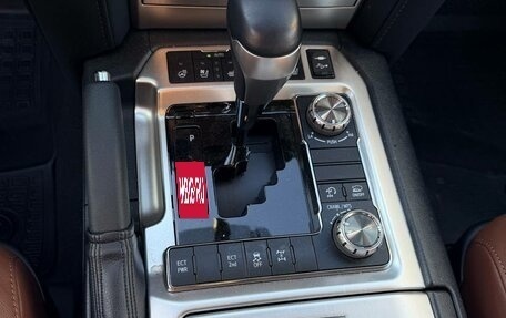 Toyota Land Cruiser 200, 2020 год, 9 450 000 рублей, 20 фотография