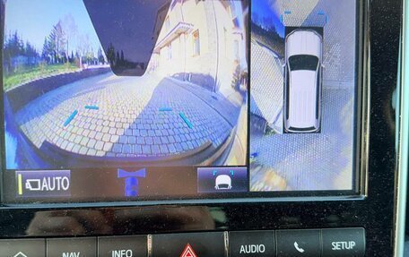 Toyota Land Cruiser 200, 2020 год, 9 450 000 рублей, 25 фотография