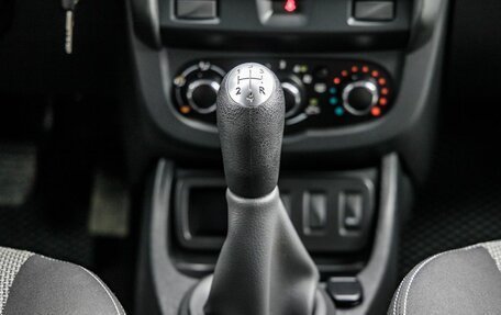 Renault Duster I рестайлинг, 2015 год, 998 000 рублей, 18 фотография