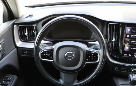 Volvo XC60 II, 2019 год, 3 950 000 рублей, 13 фотография