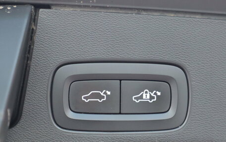 Volvo XC60 II, 2019 год, 3 950 000 рублей, 22 фотография