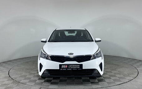 KIA Rio IV, 2020 год, 1 580 000 рублей, 2 фотография