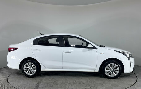 KIA Rio IV, 2020 год, 1 580 000 рублей, 4 фотография