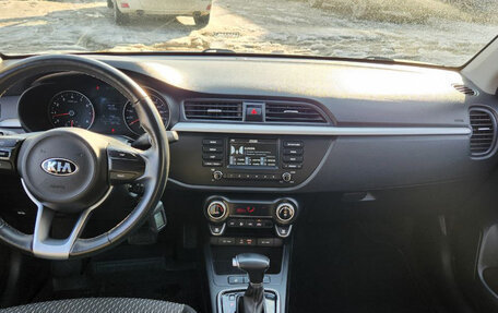 KIA Rio IV, 2019 год, 1 450 000 рублей, 10 фотография