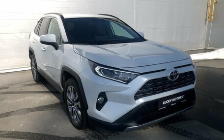Toyota RAV4, 2020 год, 4 174 000 рублей, 2 фотография