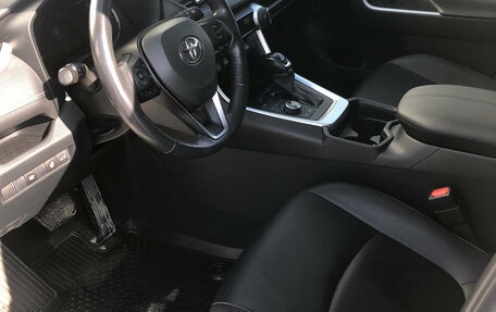 Toyota RAV4, 2020 год, 4 174 000 рублей, 8 фотография