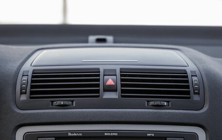 Skoda Octavia, 2013 год, 1 098 000 рублей, 32 фотография