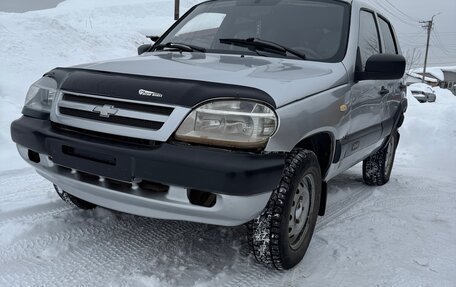 Chevrolet Niva I рестайлинг, 2004 год, 265 000 рублей, 2 фотография