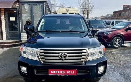 Toyota Land Cruiser 200, 2015 год, 5 500 000 рублей, 1 фотография