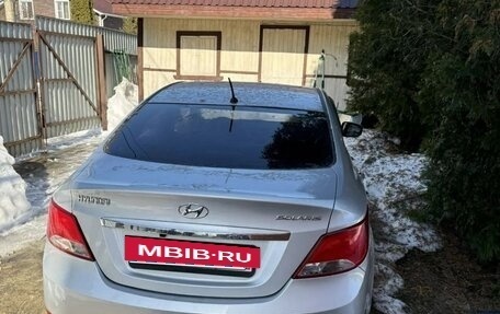 Hyundai Solaris II рестайлинг, 2015 год, 1 210 000 рублей, 2 фотография