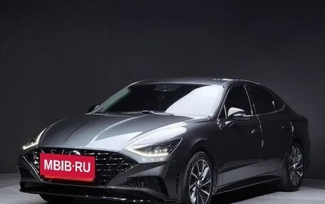 Hyundai Sonata VIII, 2023 год, 1 650 000 рублей, 2 фотография
