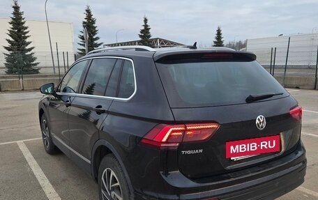 Volkswagen Tiguan II, 2018 год, 2 050 000 рублей, 6 фотография