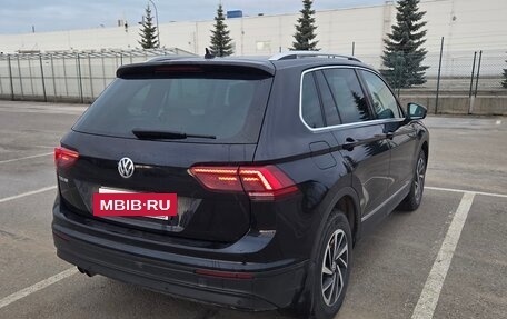 Volkswagen Tiguan II, 2018 год, 2 050 000 рублей, 5 фотография