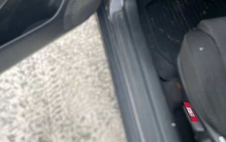 Toyota Avensis III рестайлинг, 2006 год, 380 000 рублей, 17 фотография