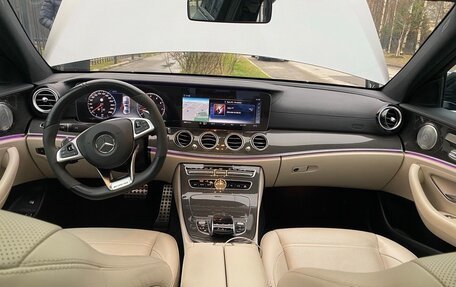 Mercedes-Benz E-Класс AMG, 2017 год, 3 900 000 рублей, 6 фотография