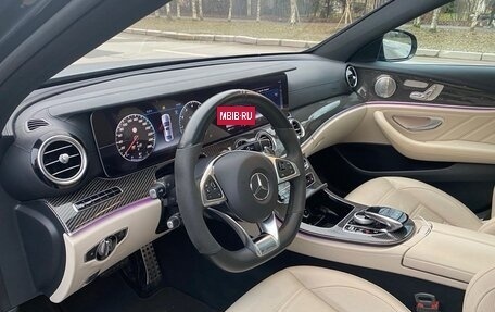 Mercedes-Benz E-Класс AMG, 2017 год, 3 900 000 рублей, 16 фотография