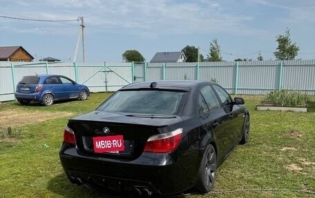 BMW 5 серия, 2004 год, 1 050 000 рублей, 6 фотография